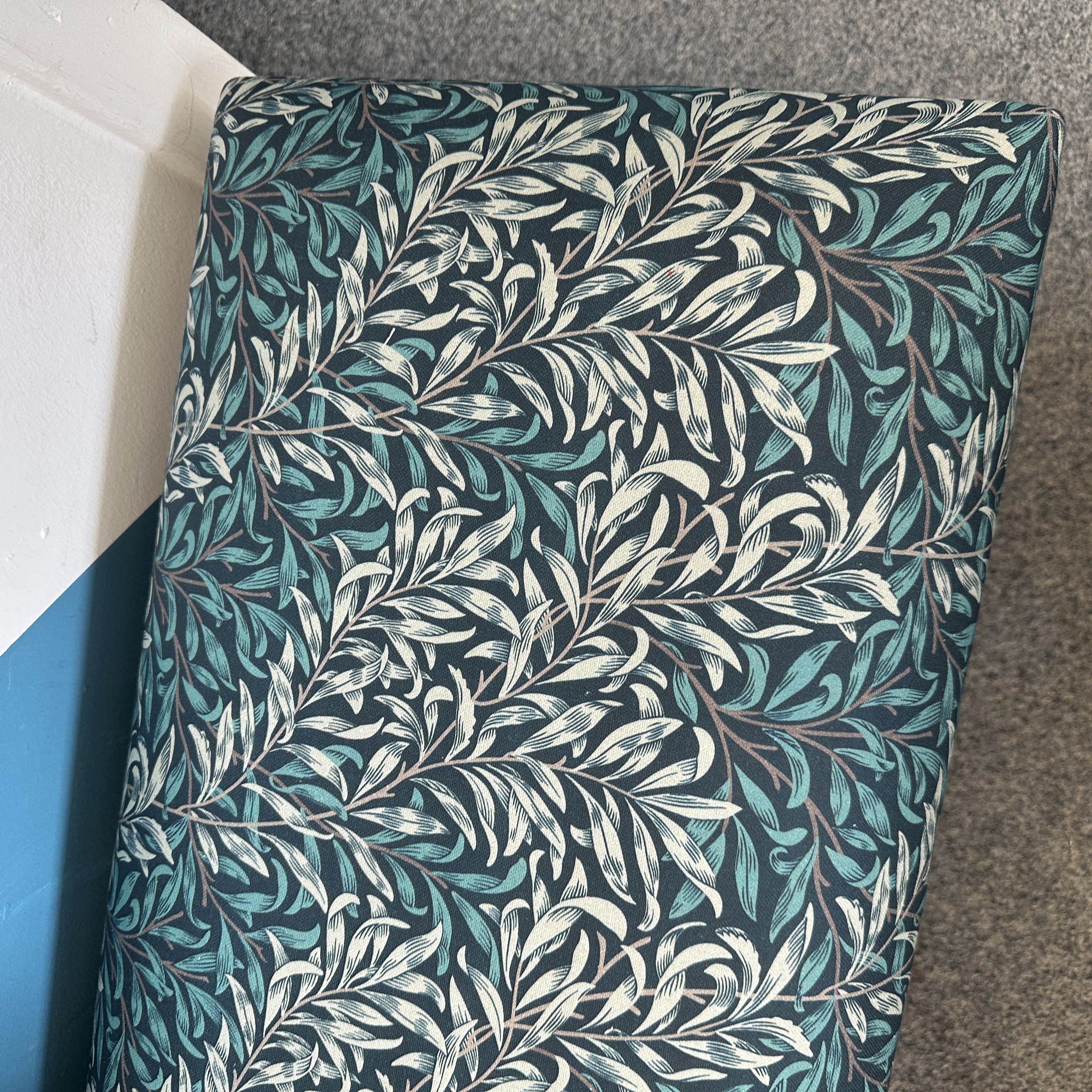 Teal and Cream Leaves Cotton Bench