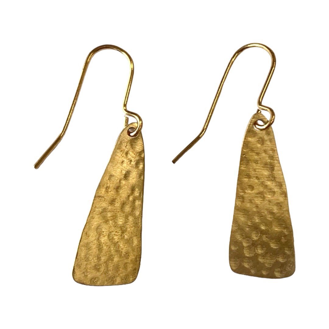 Brass hammered drop earrings.
