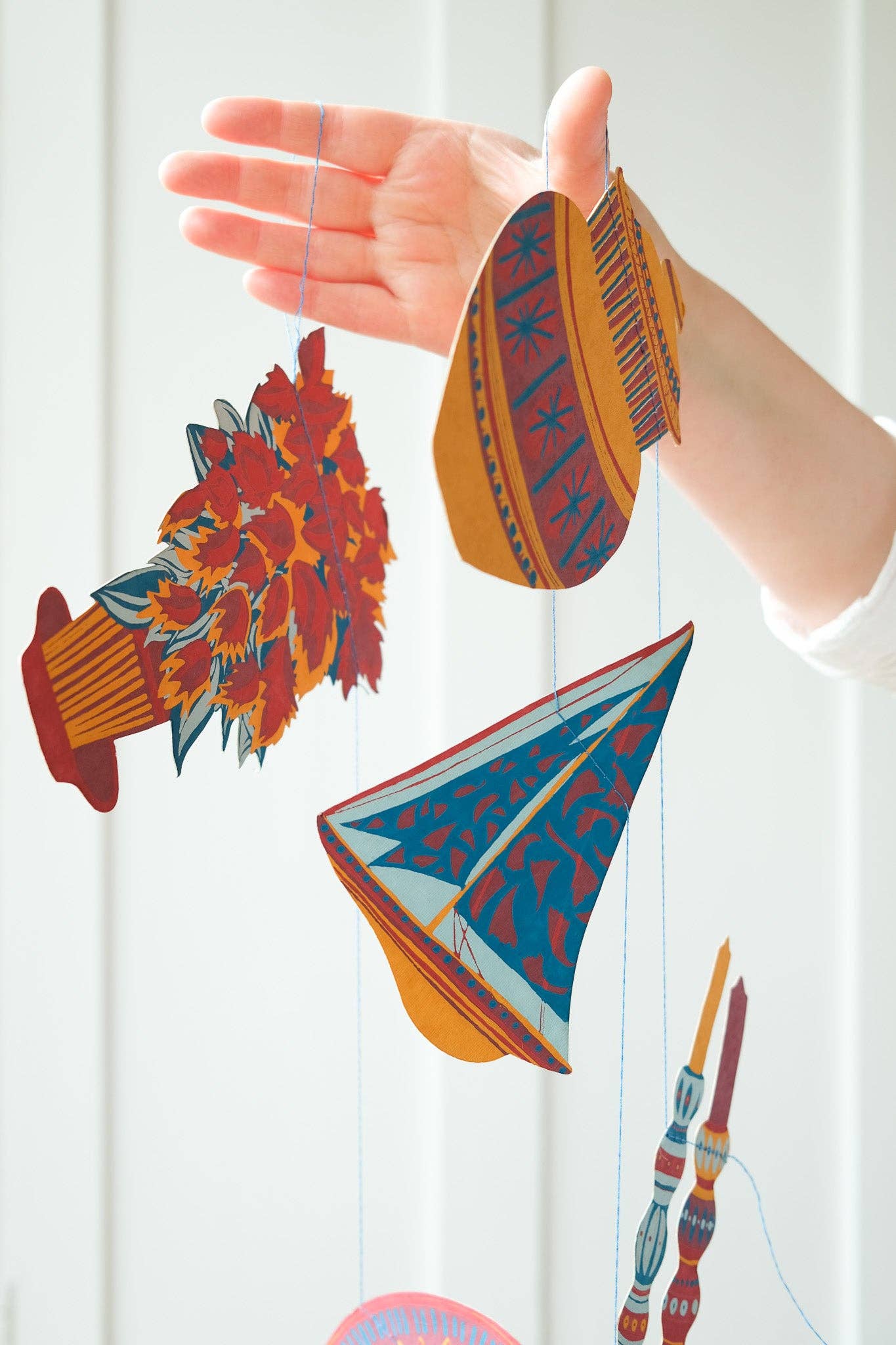 Bloomsbury Paper Garland