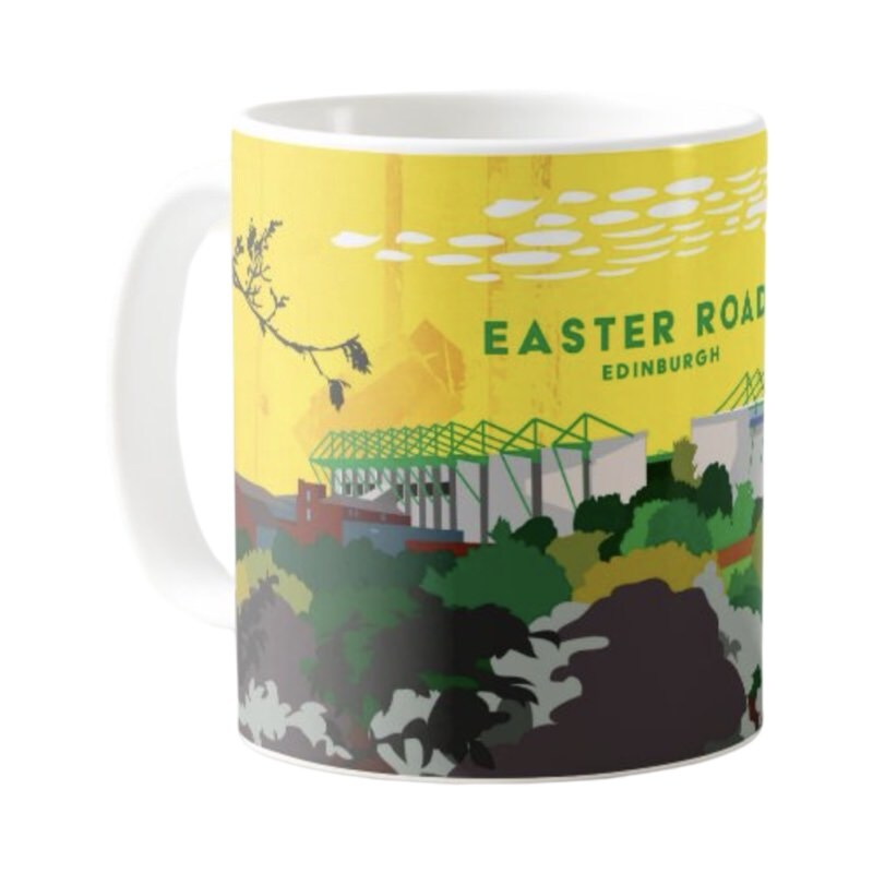 This mug features a striking panoramic artwork of Easter Road Stadium in Edinburgh, home of Hibernian Football Club
