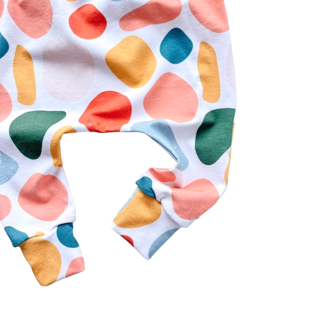 Gorgeous super-soft baby harem leggings in 'pebbles' fabric.
