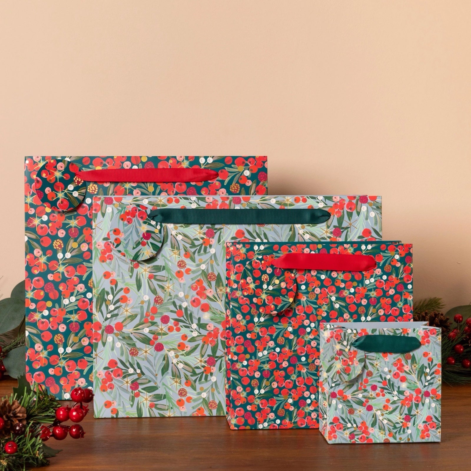Winter Berries Christmas Gift Bag