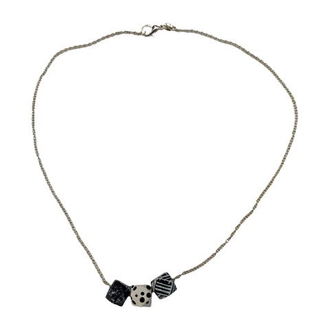 Polygon Mini Monochrome Necklace