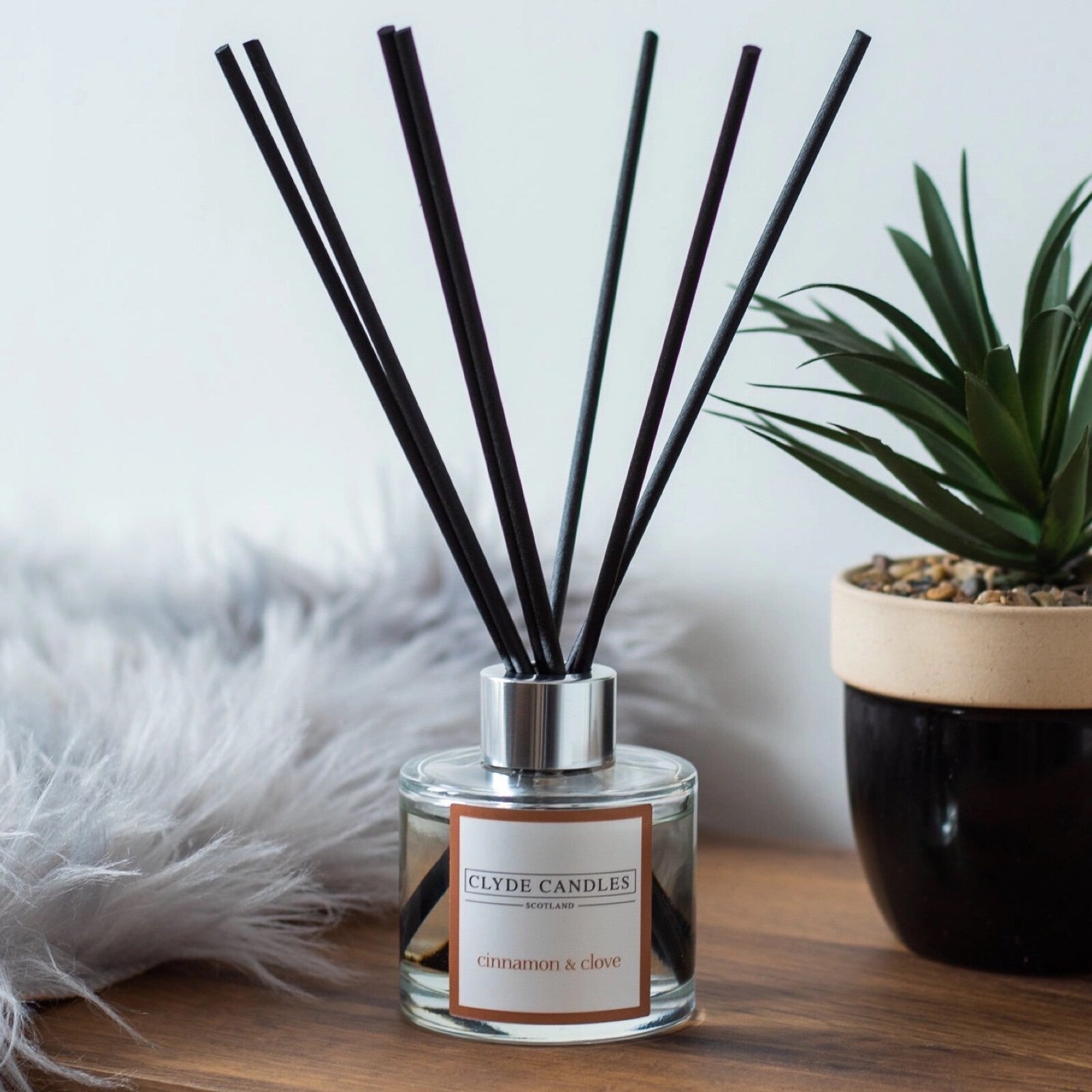 Cinnamon and Clove Reed Diffuser