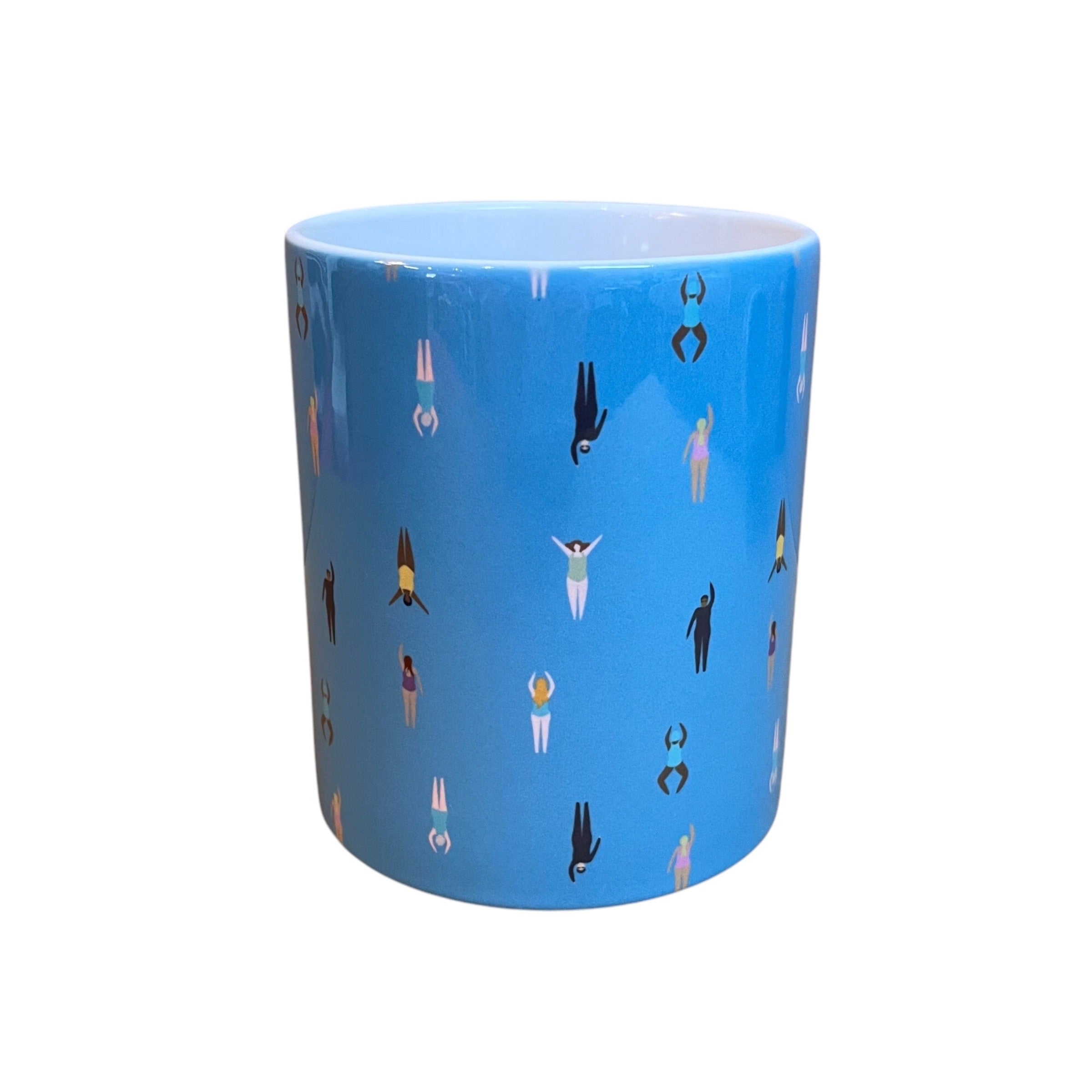Mug featuring a host of wild swimmers in the sea. Perfect for fans of wild swimming. This mug holds 10oz and is dishwasher safe.