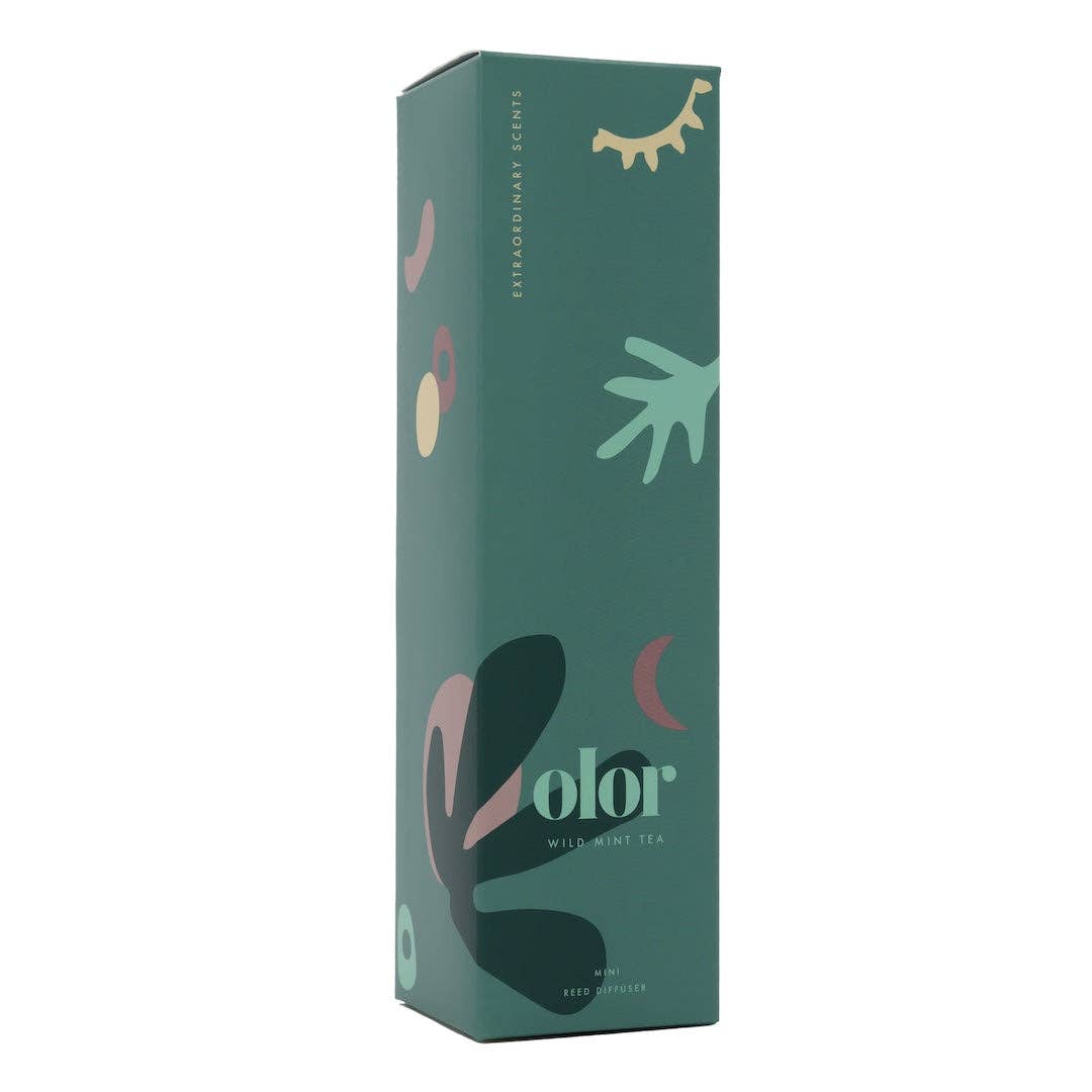 Green reed diffuser box.