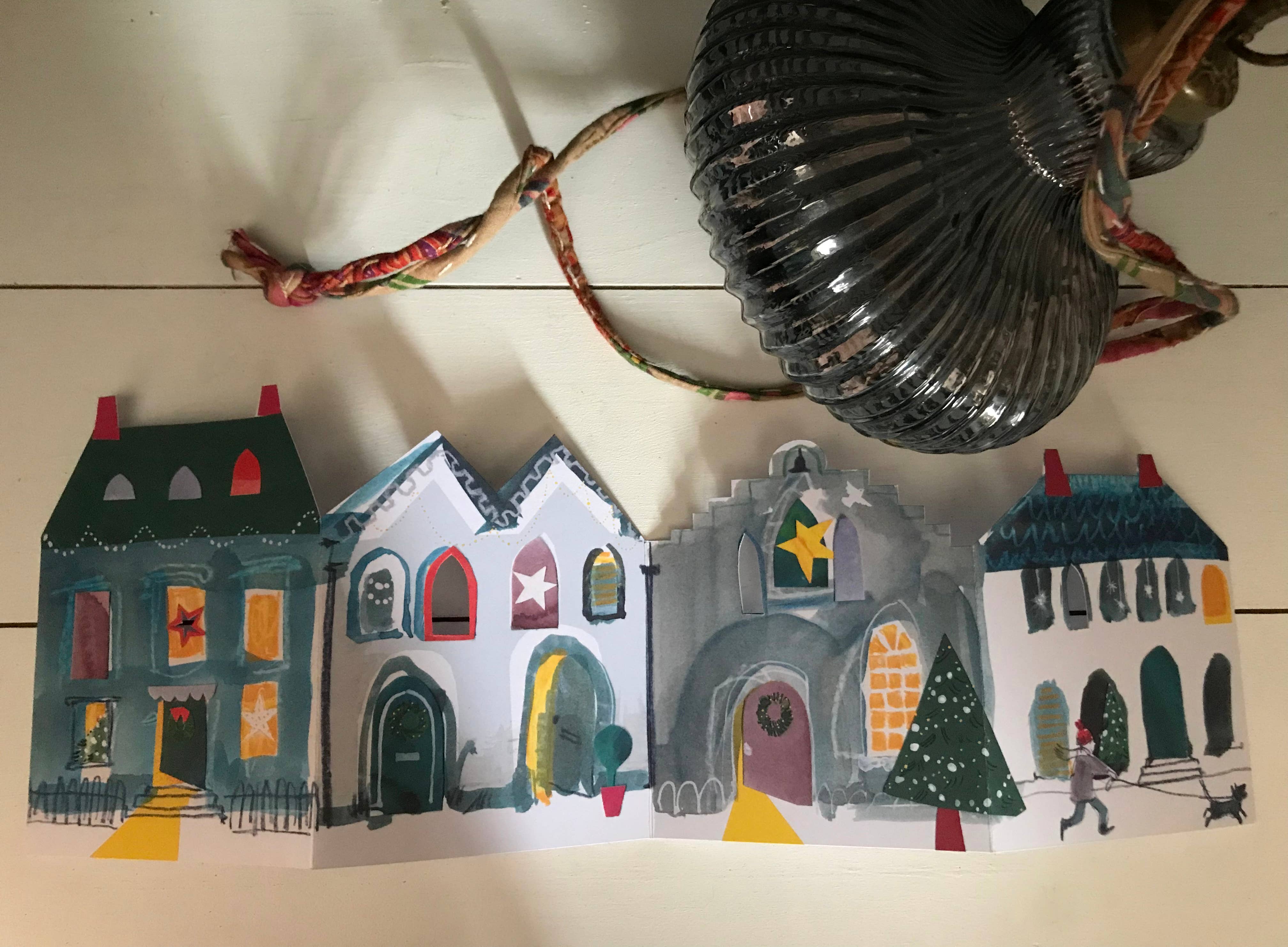 Festive Street Concertina Card