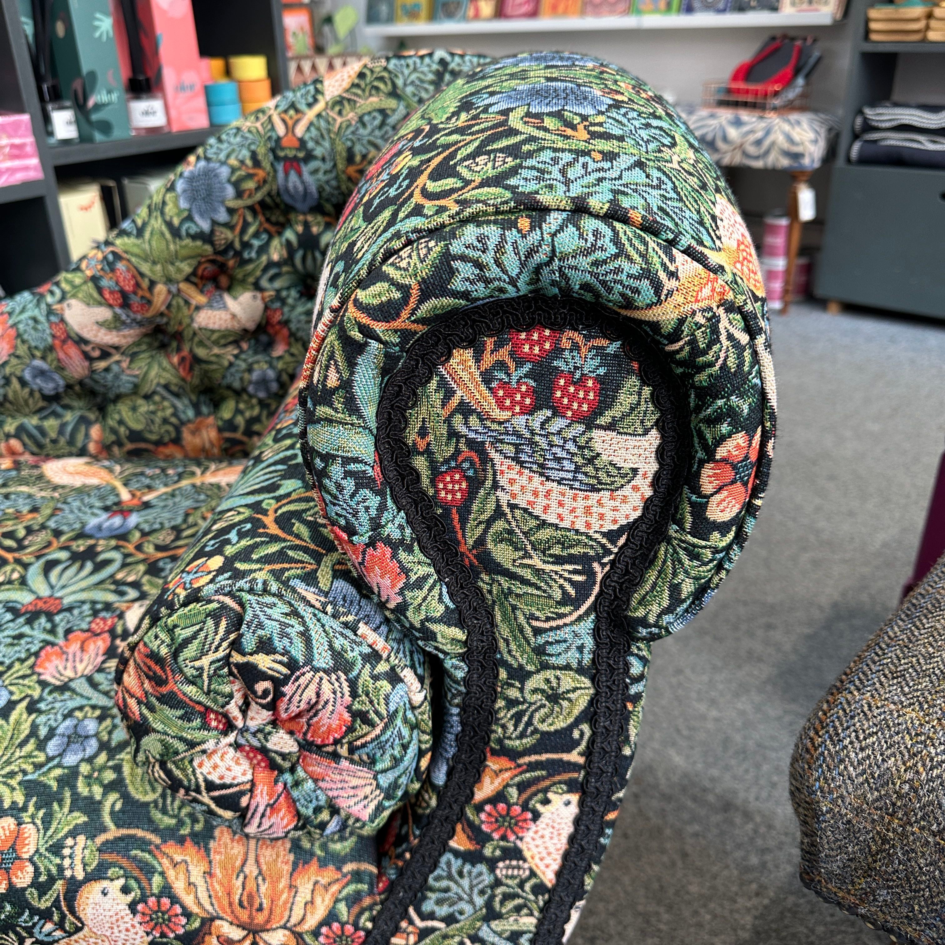 Strawberry Thief Dark Green Chaise Lounge