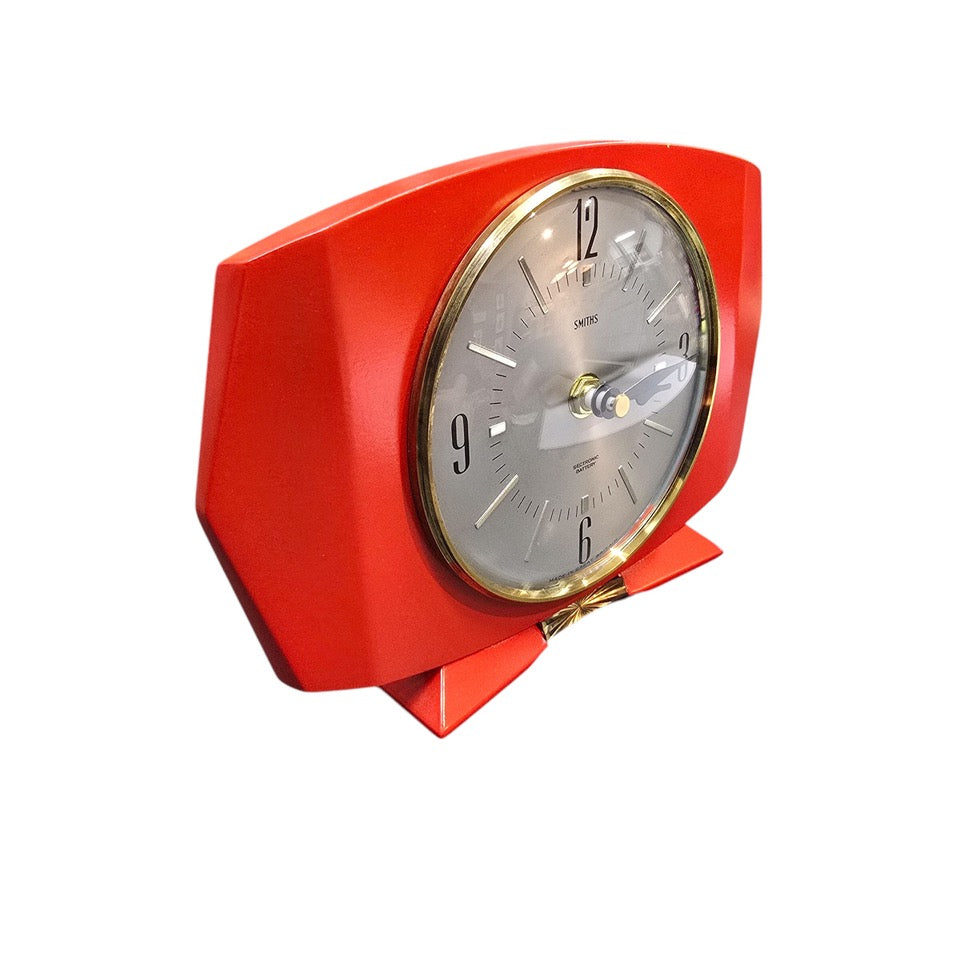 Smiths Red Clock