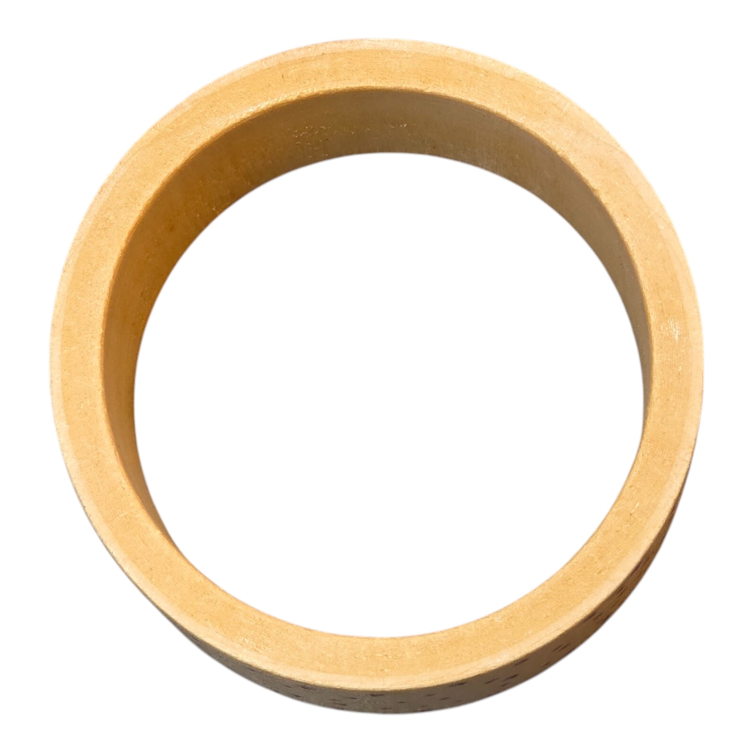 Tghe top of a bamboo wooden bangle.