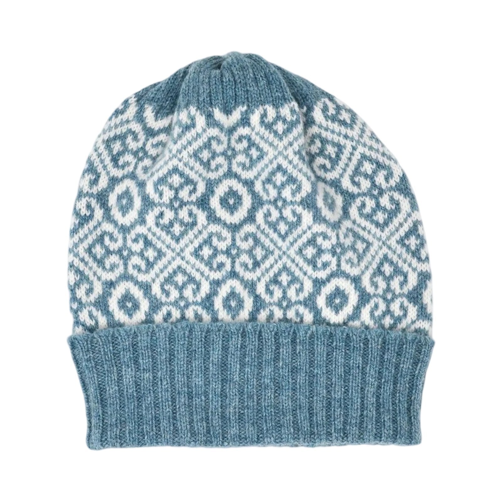 This gorgeous woollen beanie hat is handmade using the softest Scottish spun lambswool. 