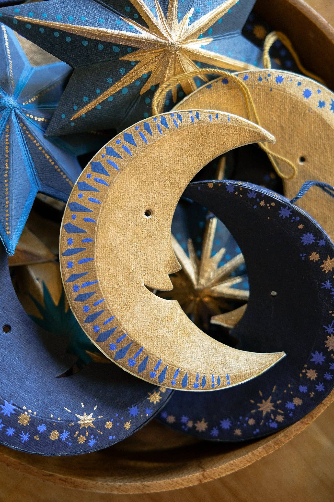Golden Man on the Moon Board Decoration