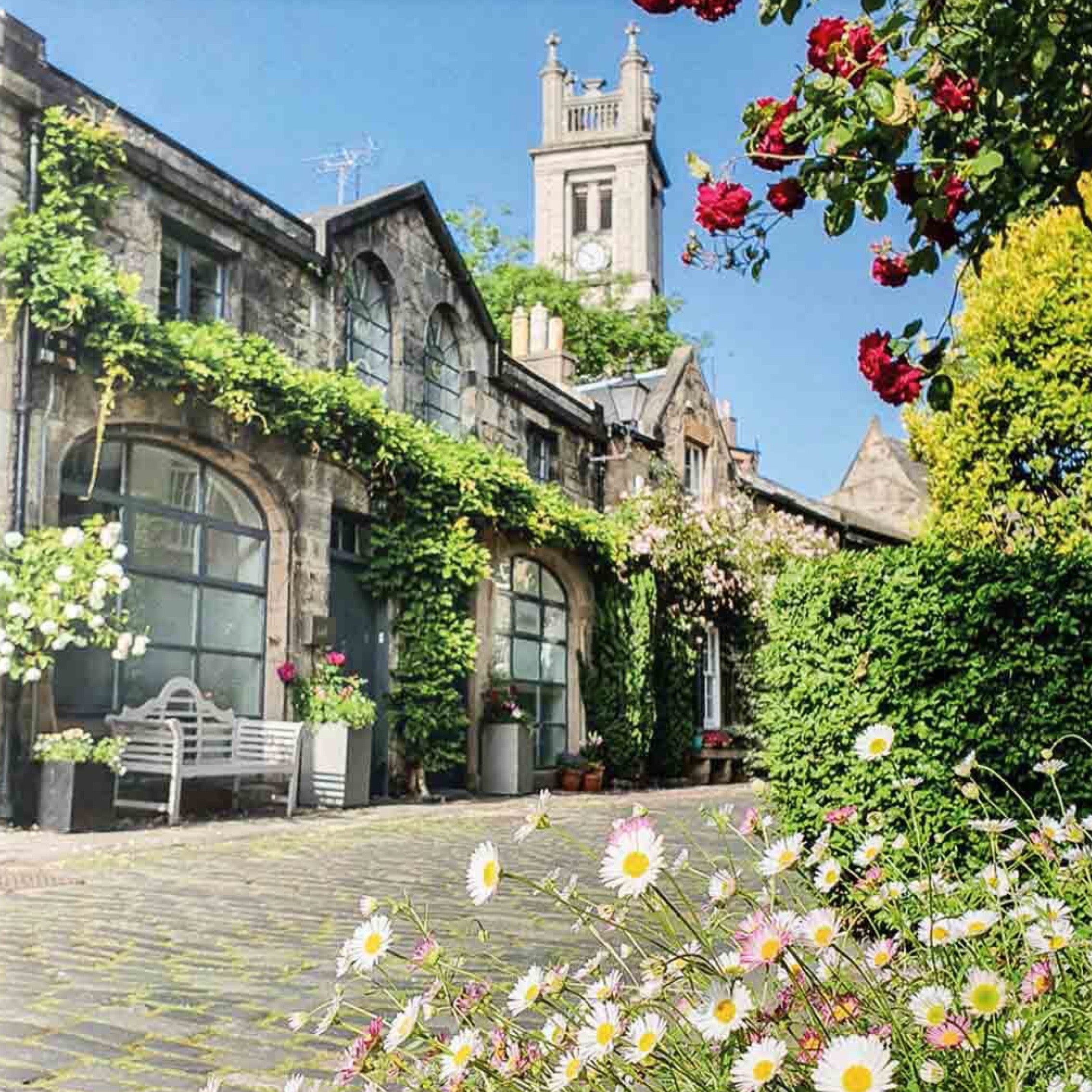 An image of Circus Lane Edinburgh.