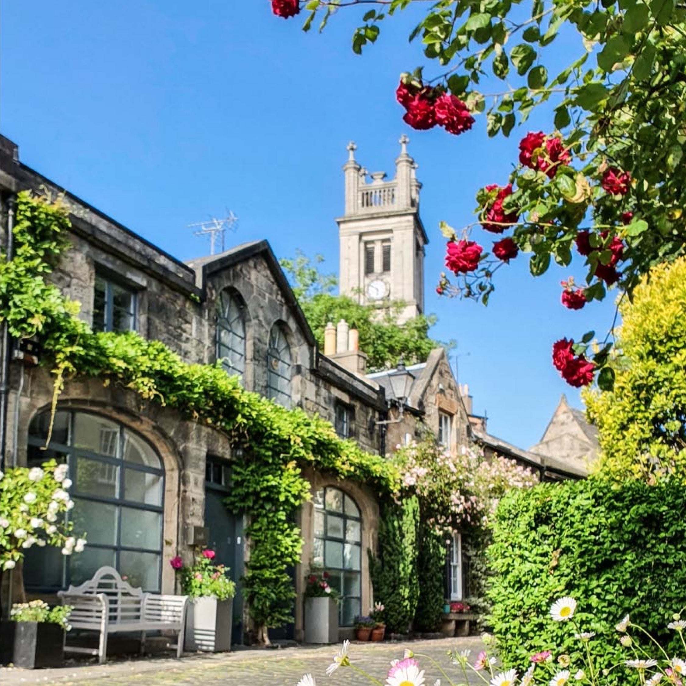An image of Circus Lane Edinburgh.