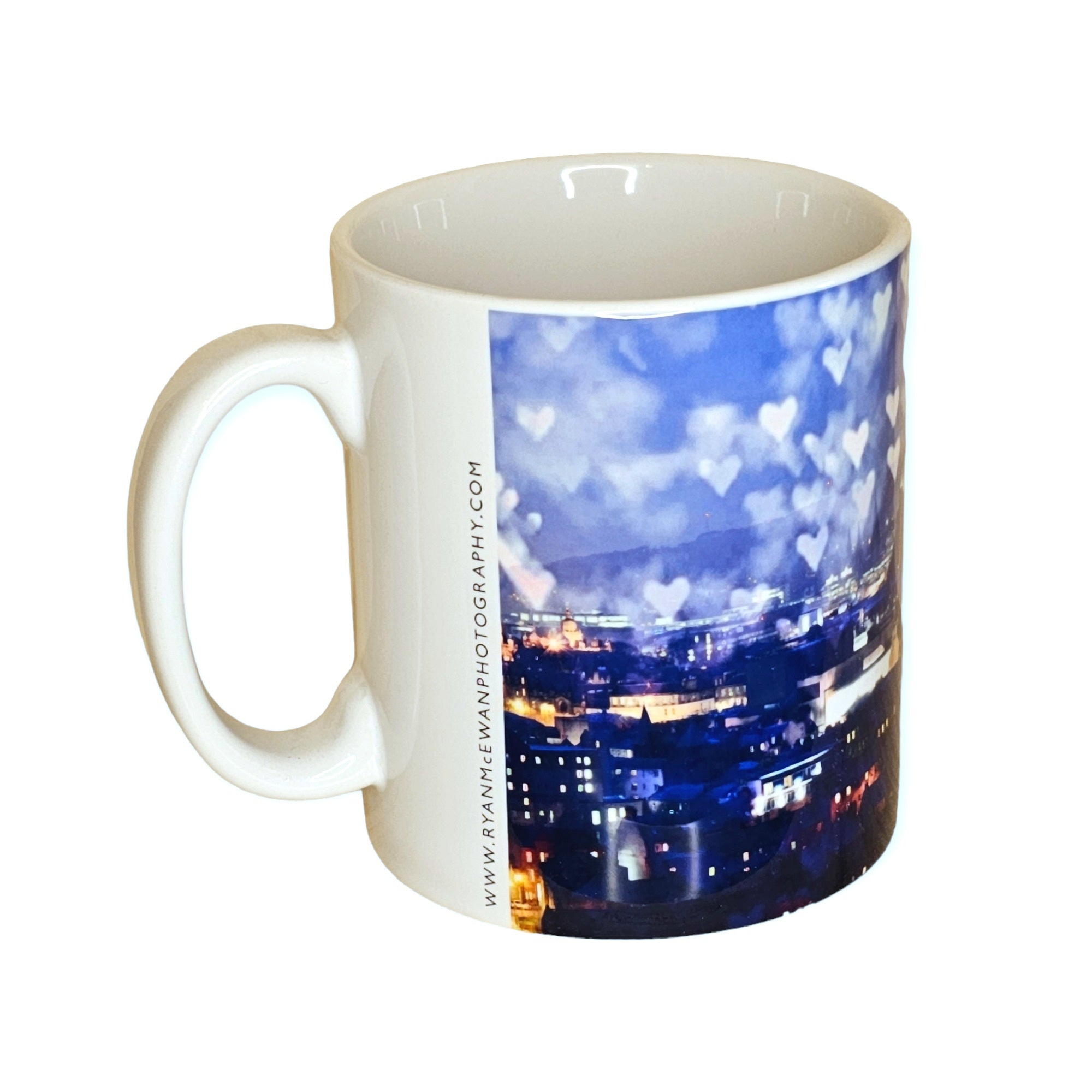 An image of a mug featuring Edinburgh Castle. 