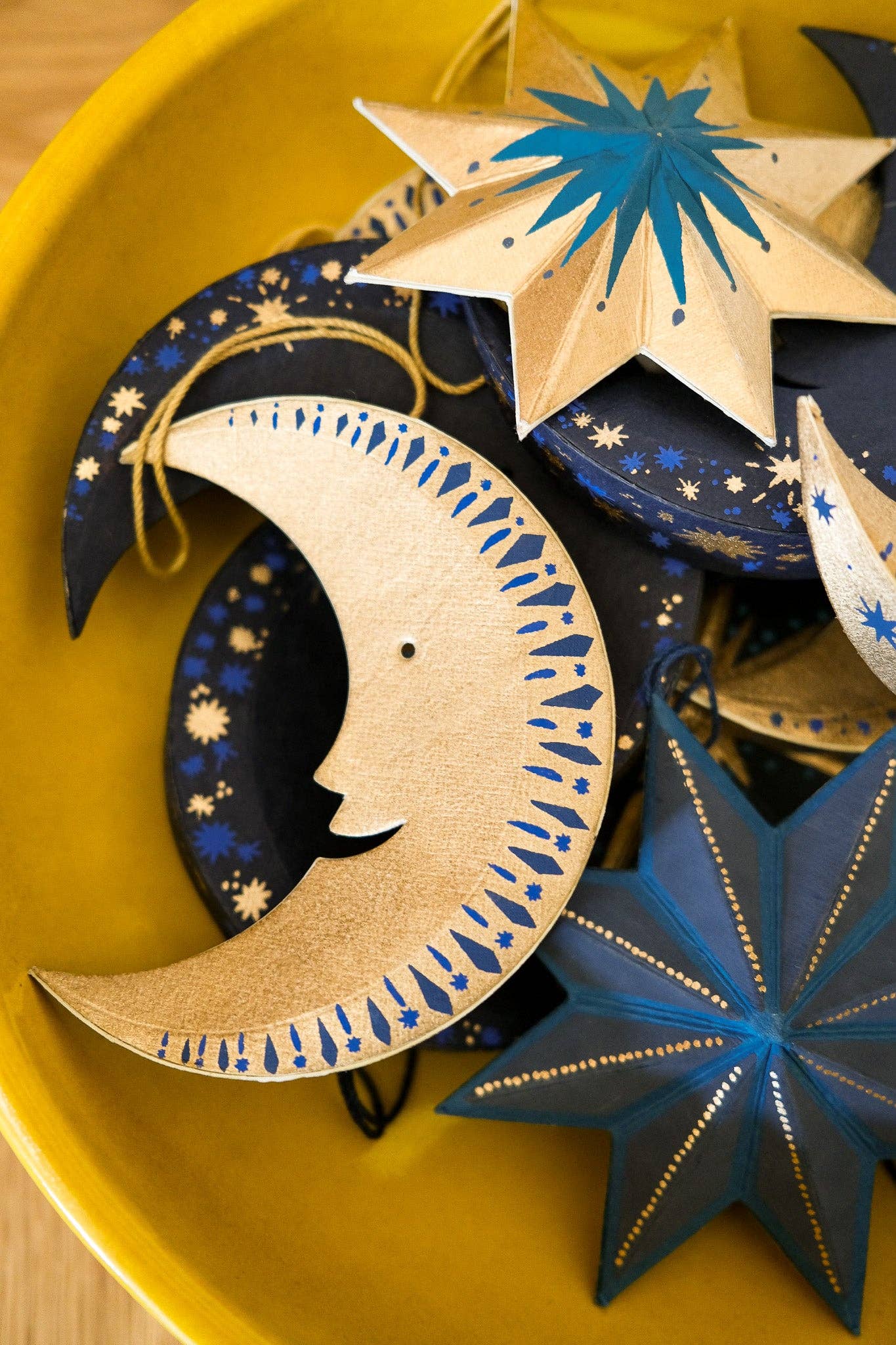 Golden Man on the Moon Board Decoration