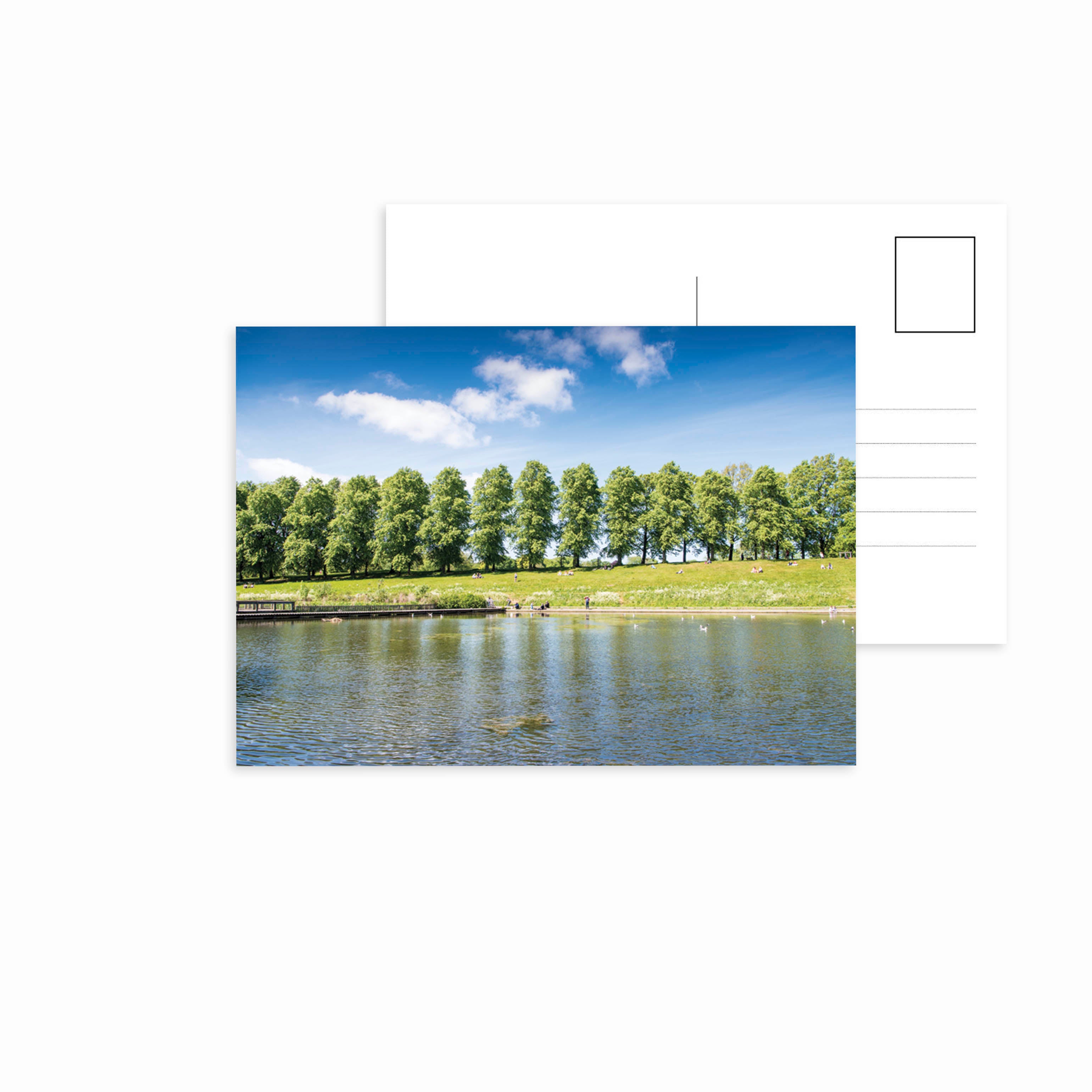 A picture of Inverleith Park on a postcard. 