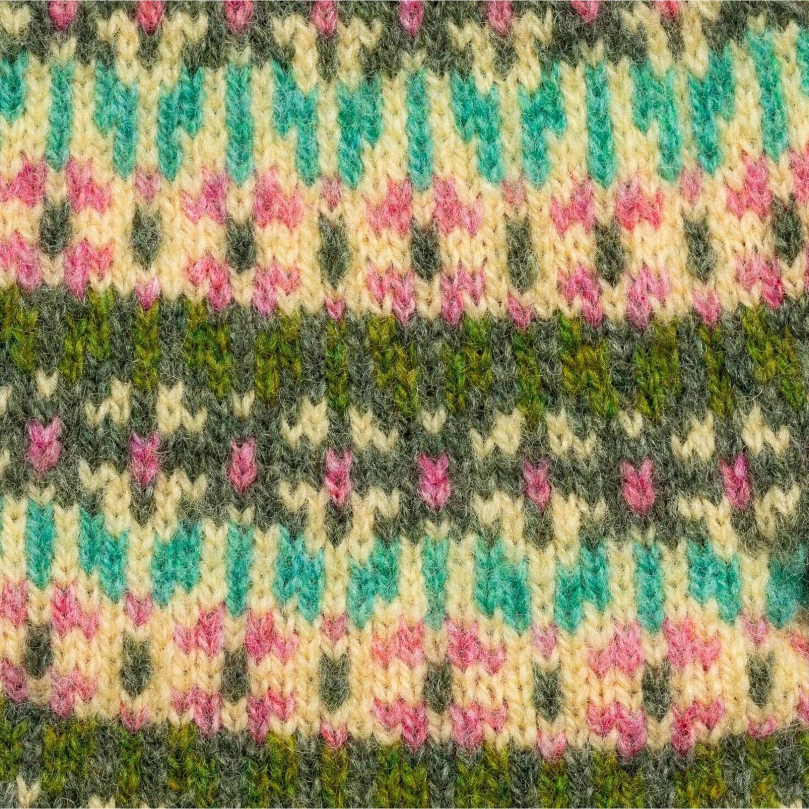 These gorgeous green and mustard Fairisle fingerless gloves will keep your hands warm and cosy, but your fingers free.