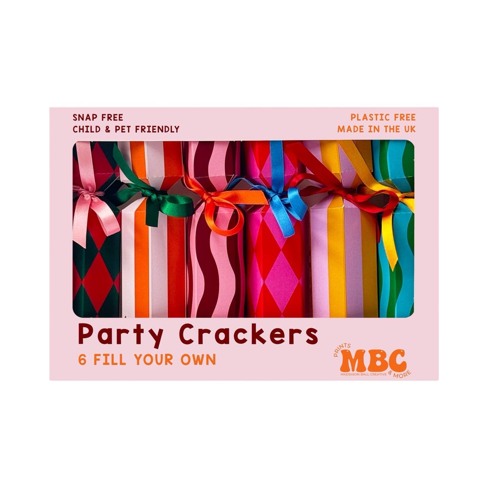 A box of 6 gorgeous, bright and colourful Christmas crackers.