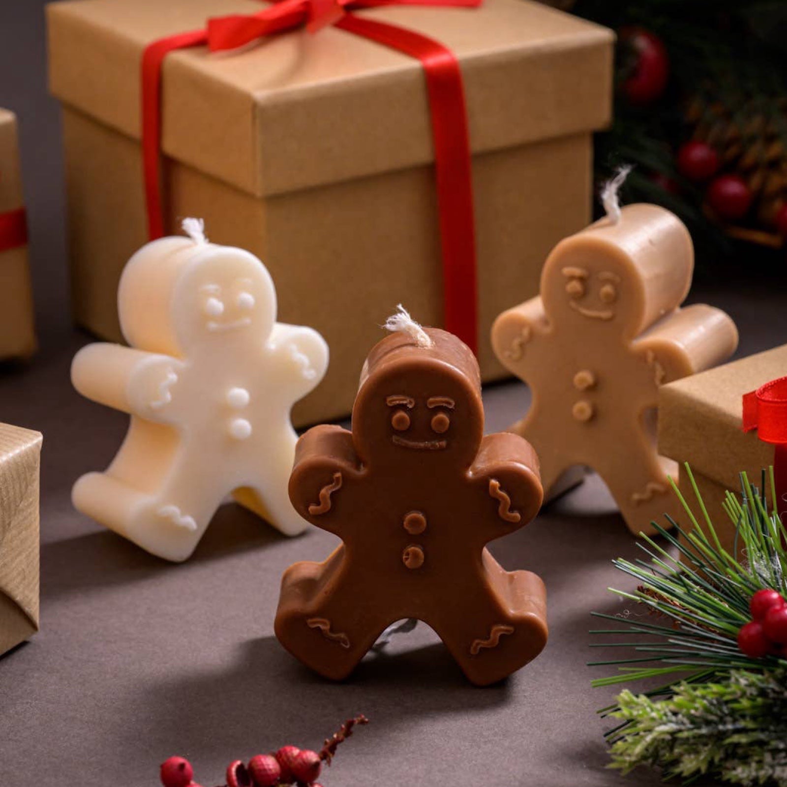 Gingerbread Man Christmas Candles