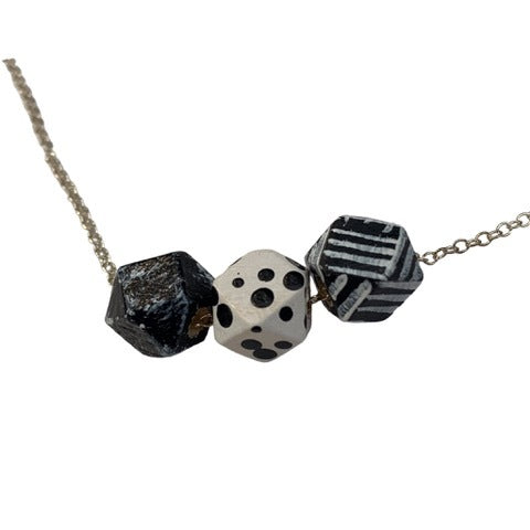 Polygon Mini Monochrome Necklace