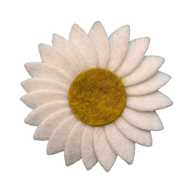 Daisy Felt Brooch