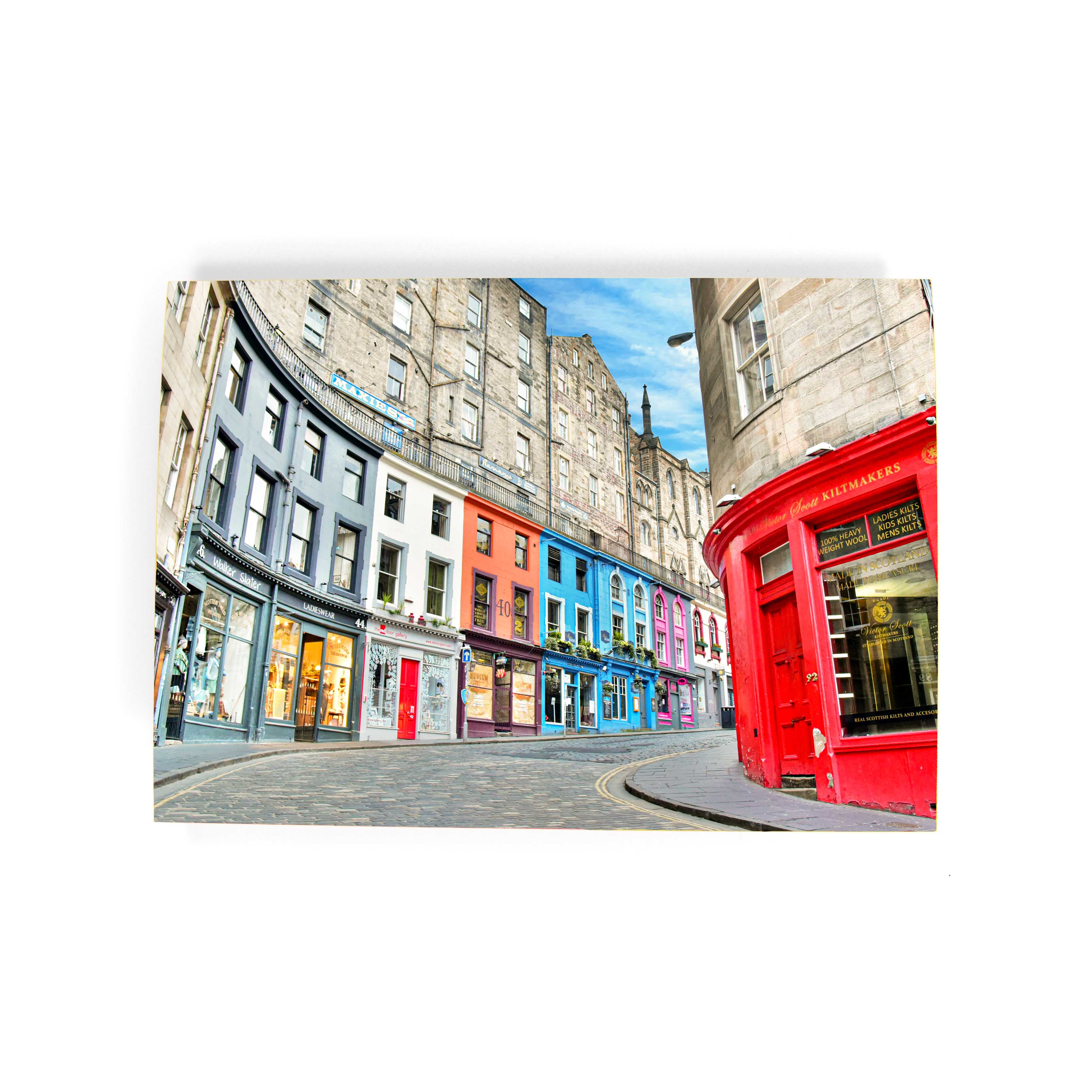 An image of Victoria Street Edinburgh on a a card. 